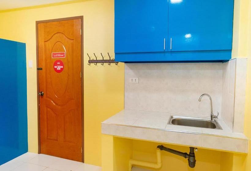 בית מלון כפרי Yellow Pad