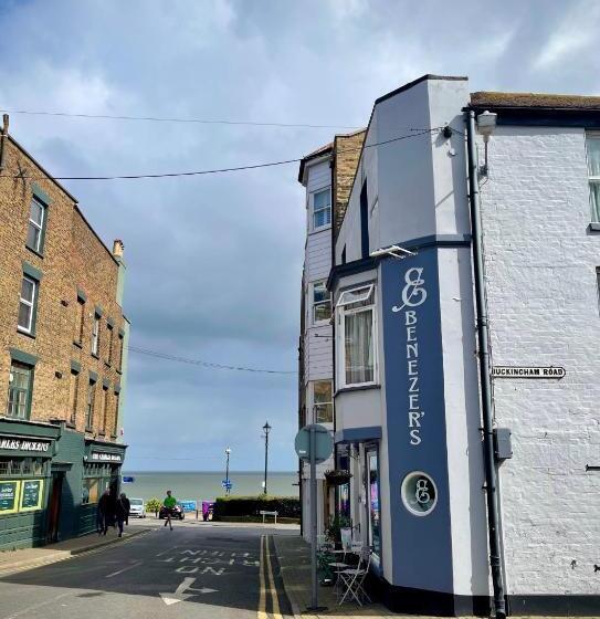 Bed and Breakfast Ebenezer S Place