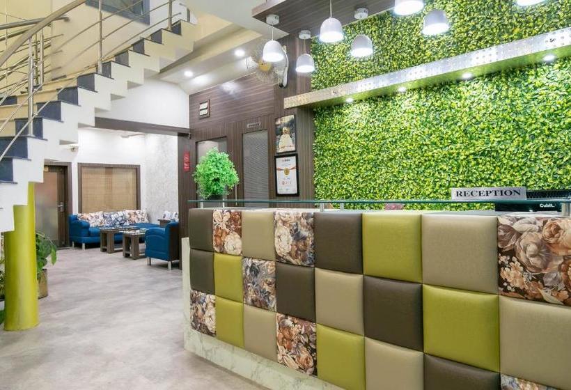 בית מלון כפרי Capital O 67878  Lila S