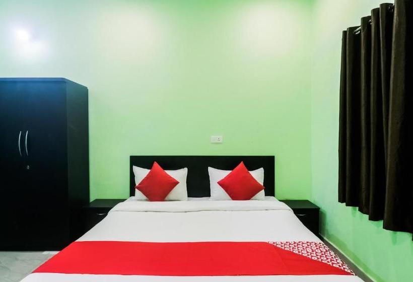 Hotel Oyo 48801 Golden Leaf