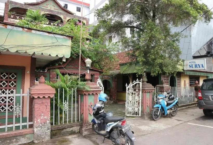 Spot On 2685 Hotel Surya