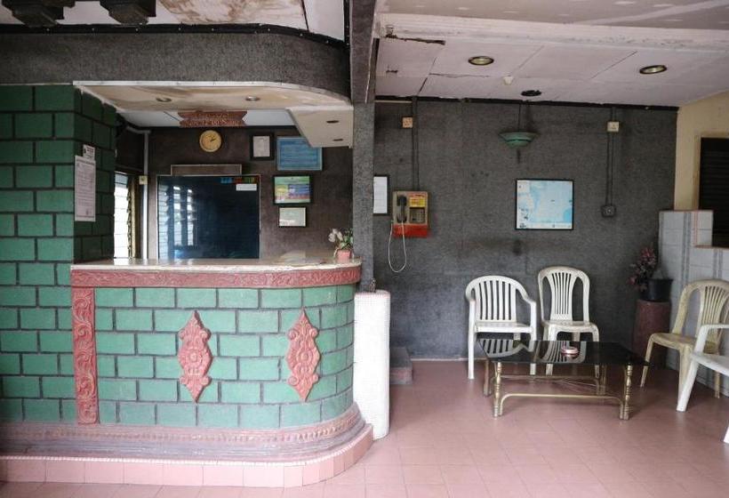 Spot On 2685 Hotel Surya