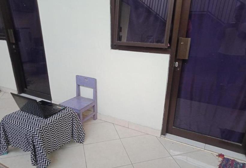 Hotel Spot On 2714 Omah Ayu Syariah