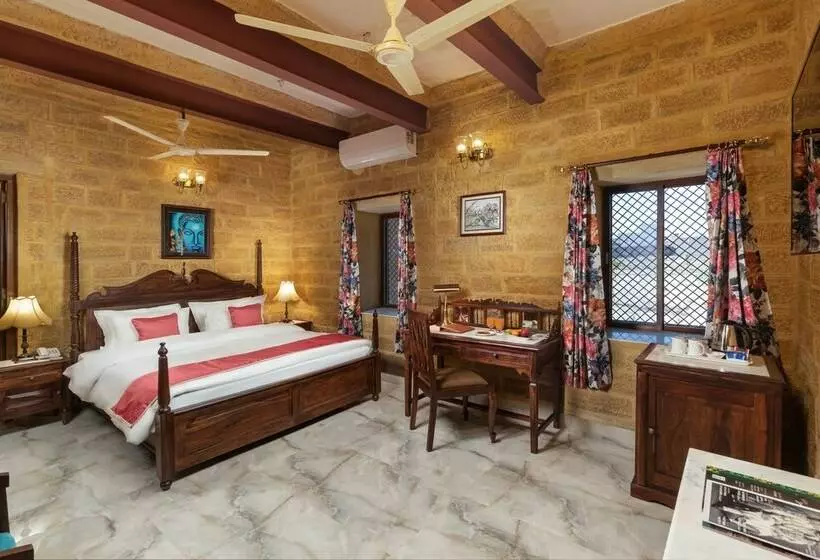 ホテル Welcomheritage Mohangarh Fort