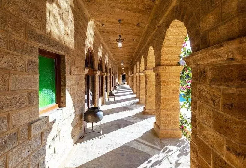 ホテル Welcomheritage Mohangarh Fort