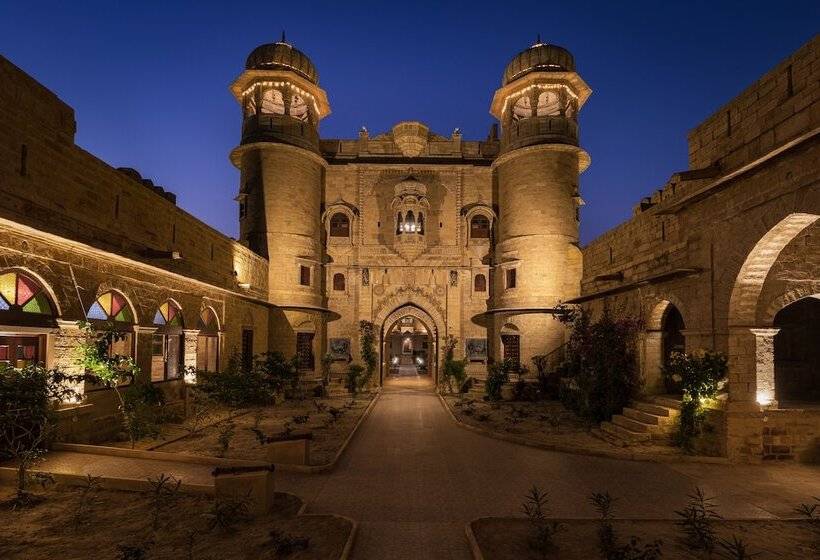 هتل Welcomheritage Mohangarh Fort