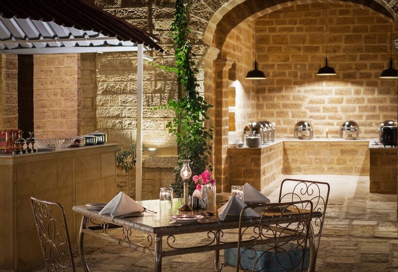 هتل Welcomheritage Mohangarh Fort