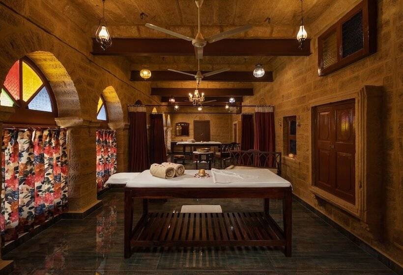 هتل Welcomheritage Mohangarh Fort