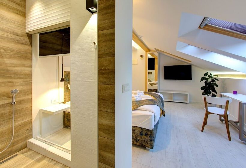 پانسیون Diamond Rain Boutique