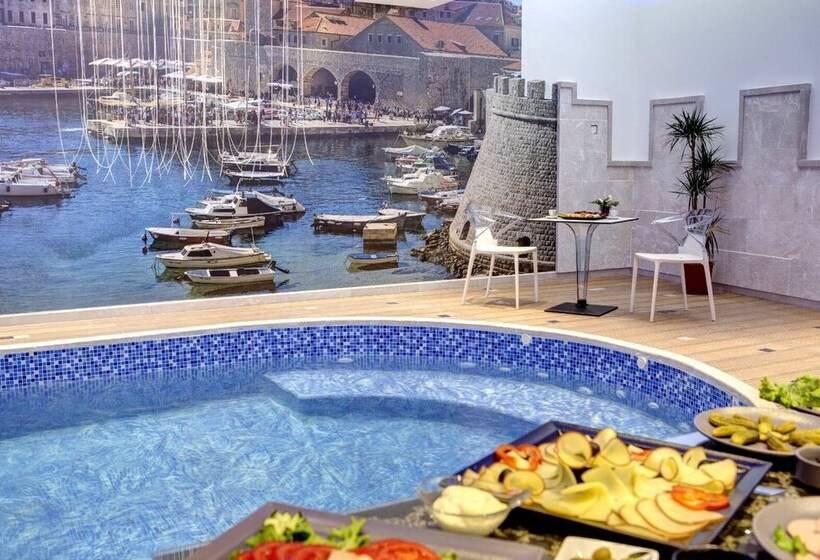 پانسیون Diamond Rain Boutique