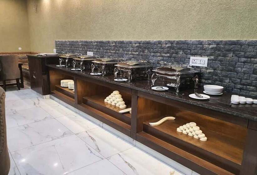 ホテル Cross Winds West