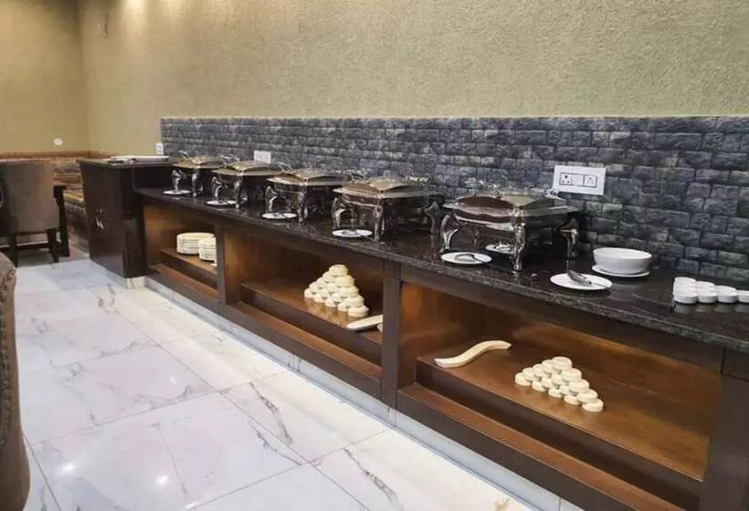 ホテル Cross Winds West