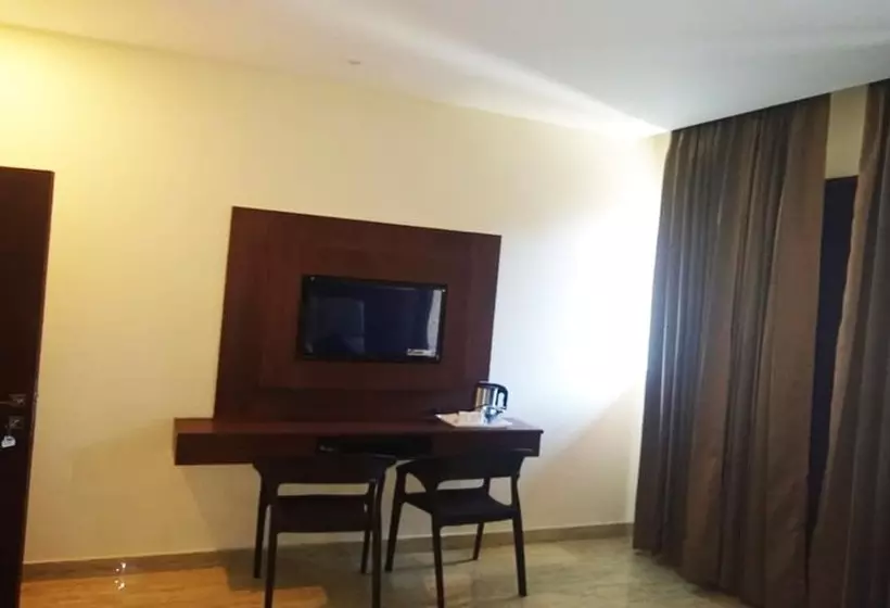 ホテル Cross Winds West