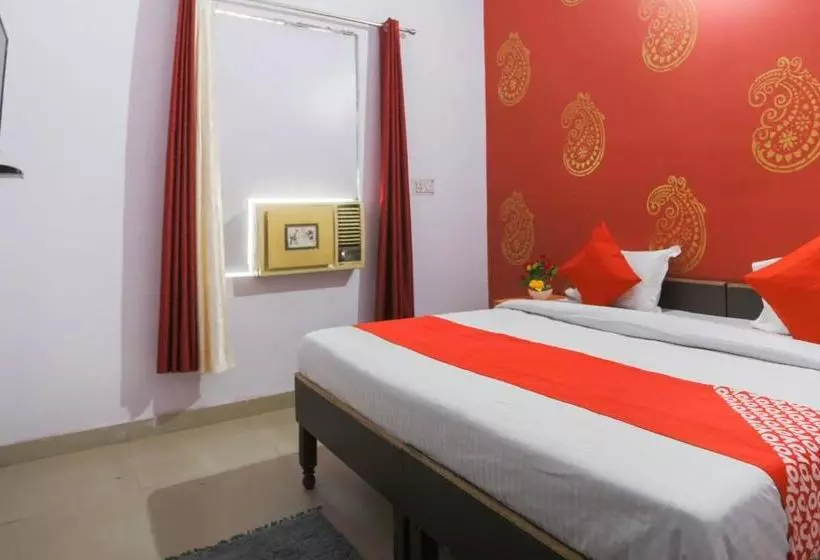 Hotelli Oyo 67590  Krishna Vedanand Residency