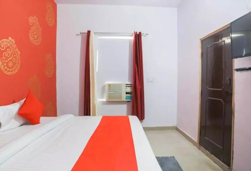 Hotelli Oyo 67590  Krishna Vedanand Residency