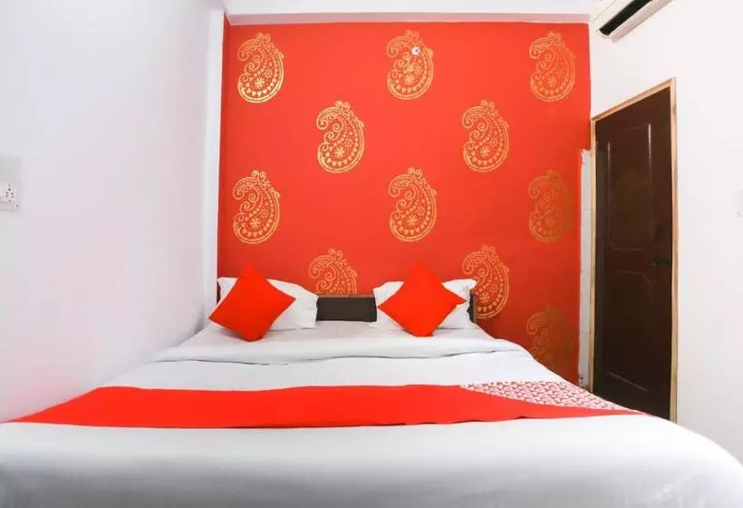 Hotelli Oyo 67590  Krishna Vedanand Residency