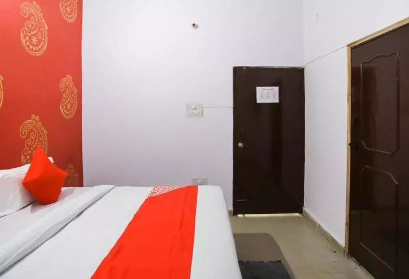 Hotelli Oyo 67590  Krishna Vedanand Residency