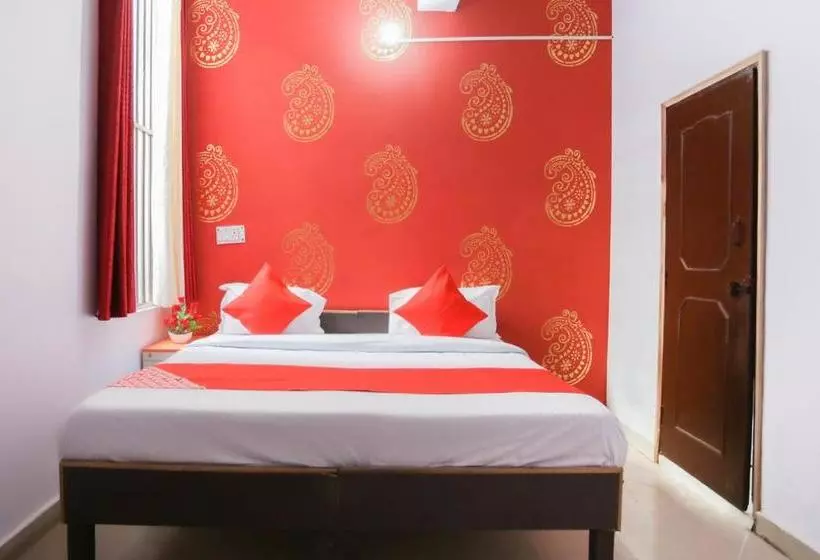 Hotelli Oyo 67590  Krishna Vedanand Residency
