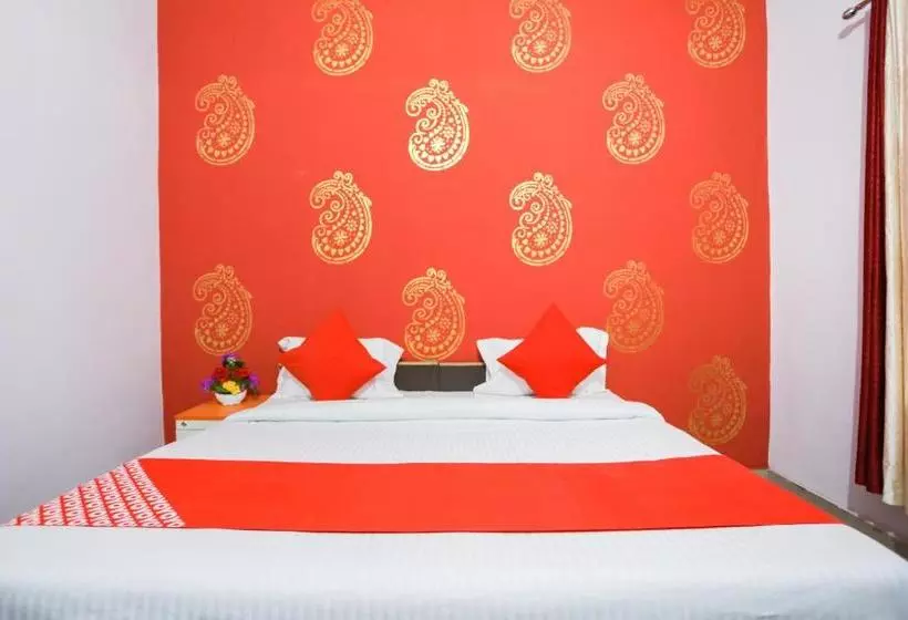 Hotelli Oyo 67590  Krishna Vedanand Residency