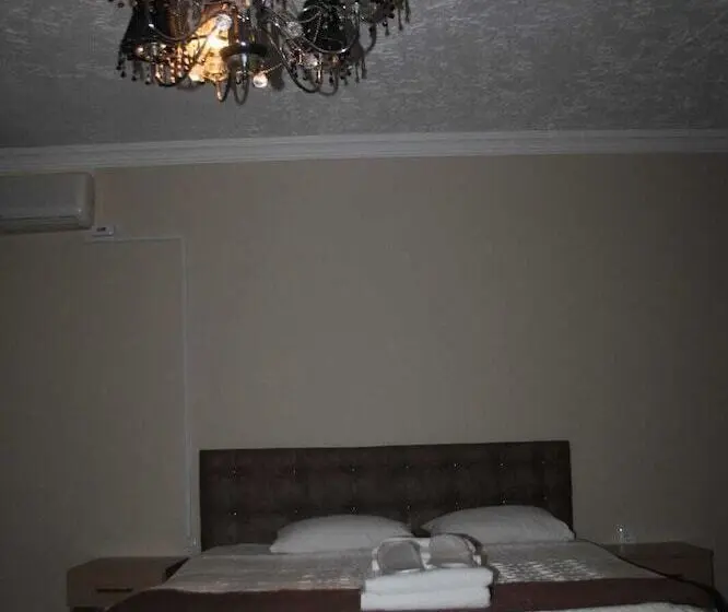 Ova Otel