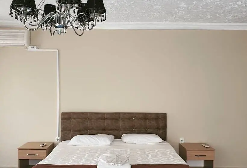 Ova Otel