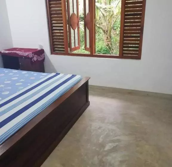 پانسیون Samanthi Guesthouse