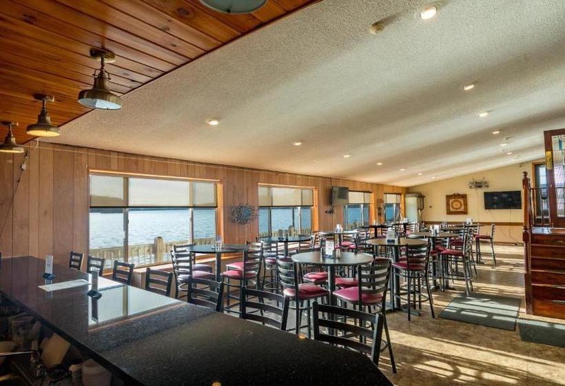 Crown Resorts At The Poconos