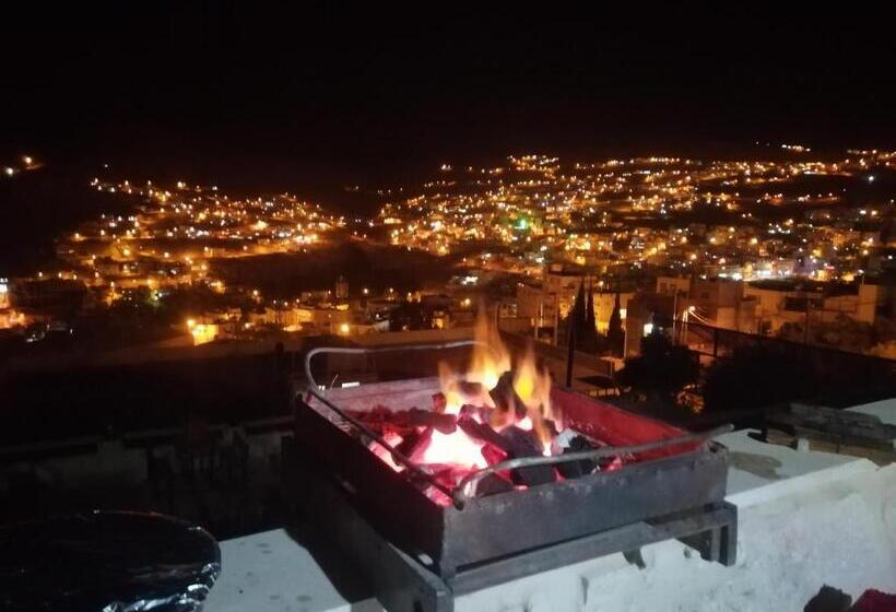 هتل Infinity Lodge