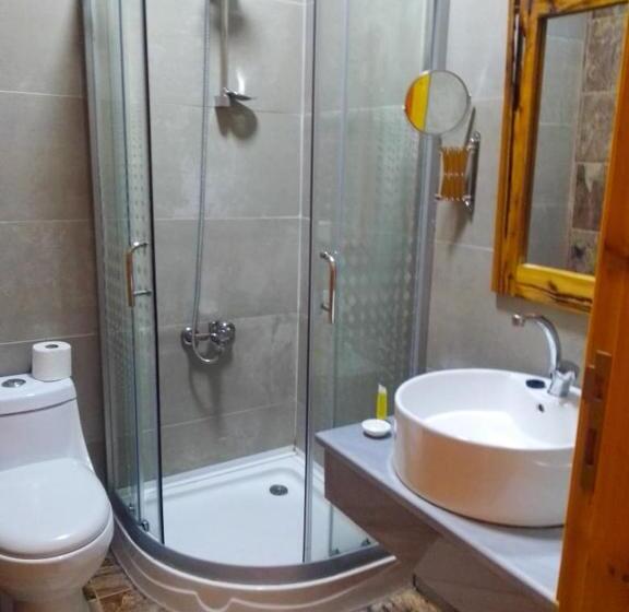 هتل Infinity Lodge