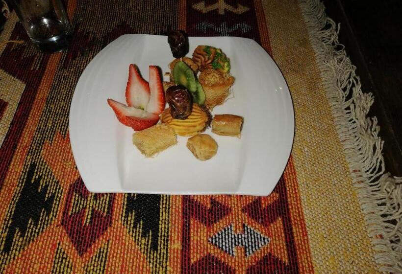 هتل Infinity Lodge