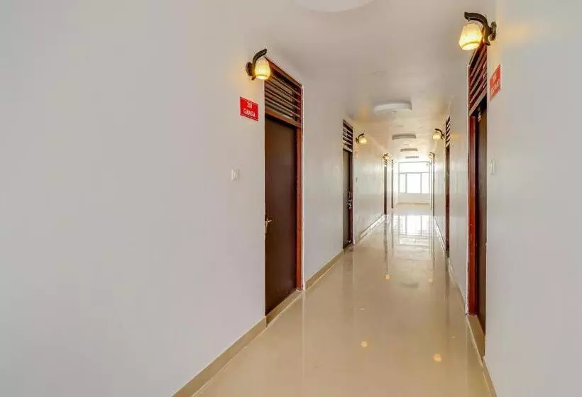 Fabhotel Grand Jvi Resort