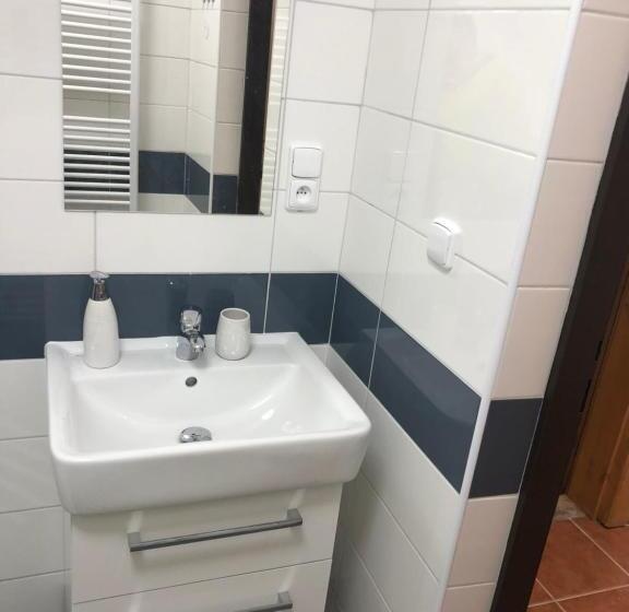 ペンション Kubovka 63