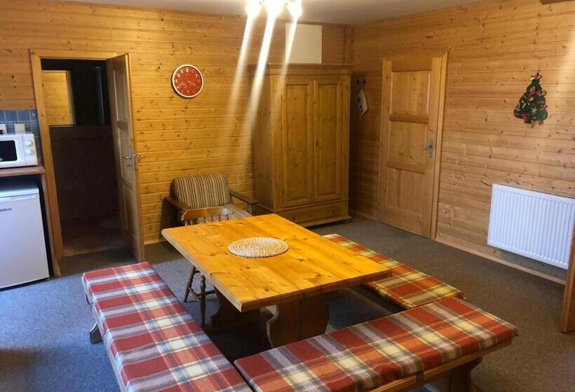 ペンション Kubovka 63