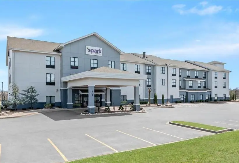 ホテル Comfort Inn & Suites Shawnee North Near I40