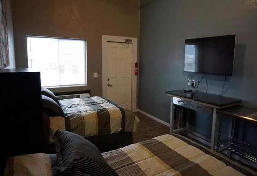 هتل Riverfront Studio Suites