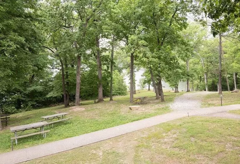 Hotel Rough River Dam State Resort Park