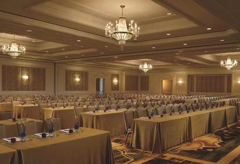 Отель The Ritzcarlton, Tysons Corner