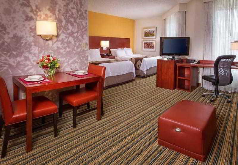 Residence Inn Arlington Pentagon City