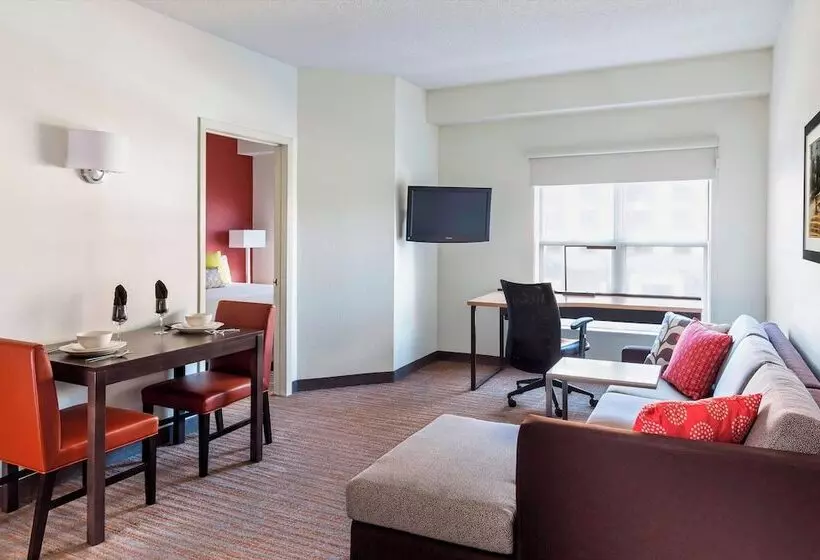 Residence Inn By Marriott Bloomington By Mall Of America