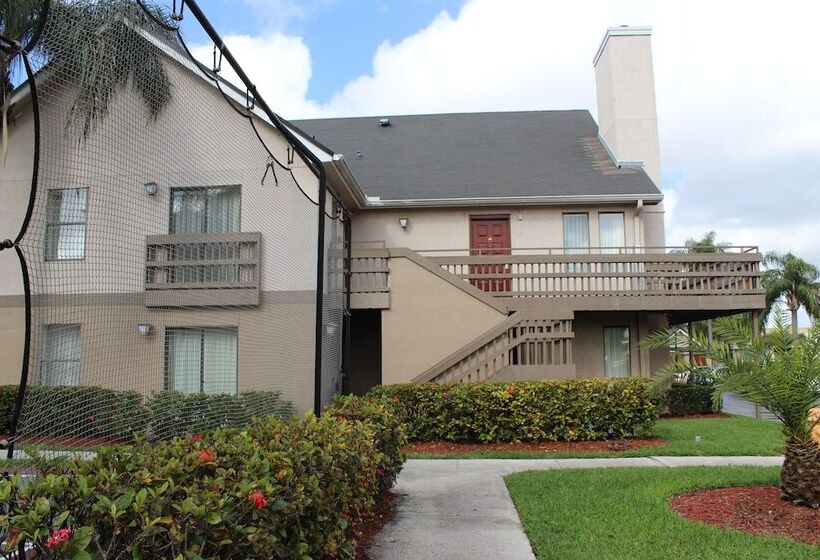 レジデンス Doral Inn & Suites Miami Airport West