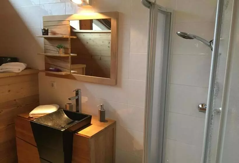 Aamiaismajoitus (B&B) Montagn'arcs