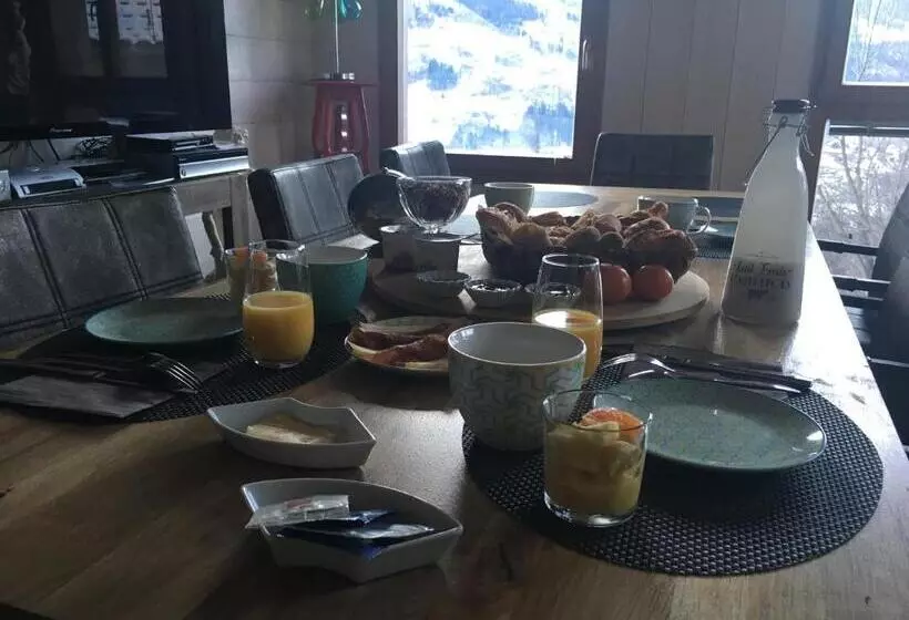 Aamiaismajoitus (B&B) Montagn'arcs