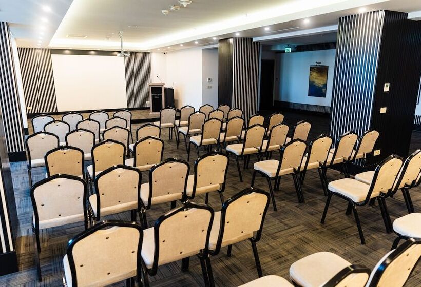 هتل Mercure Baku City