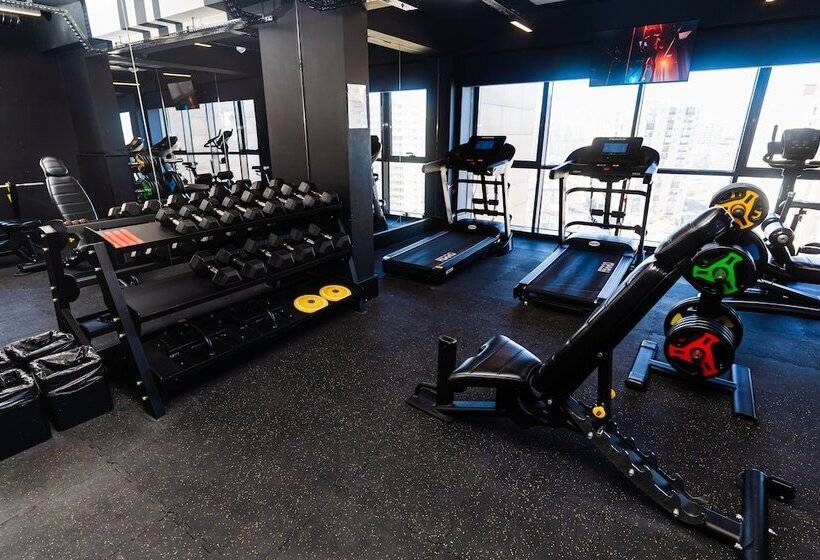 هتل Mercure Baku City