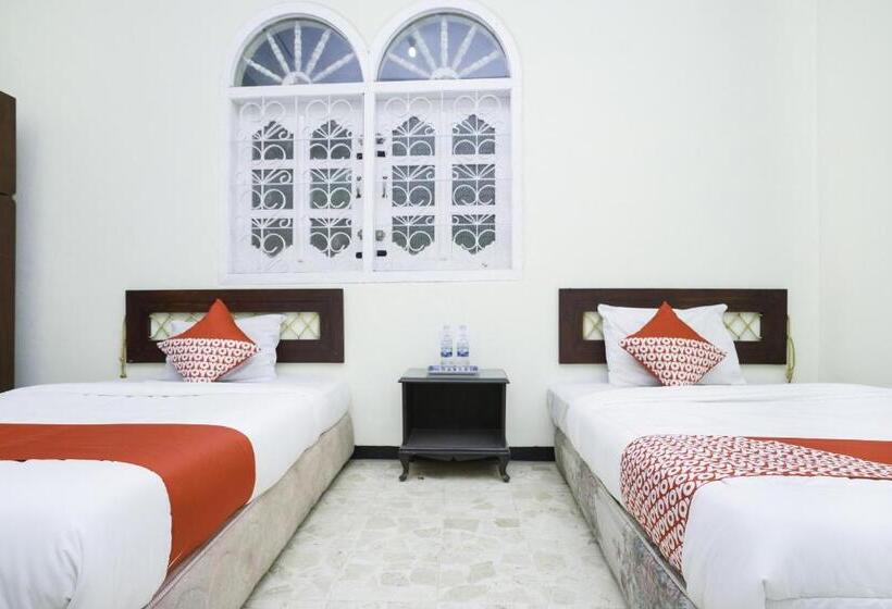 Hotel Oyo 2004 Penginapan Bidara Syariah