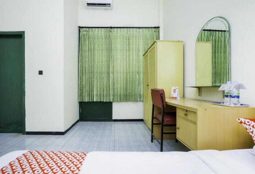 Hotel Oyo 2004 Penginapan Bidara Syariah