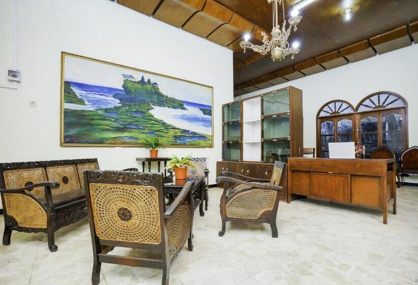 Hotel Oyo 2004 Penginapan Bidara Syariah