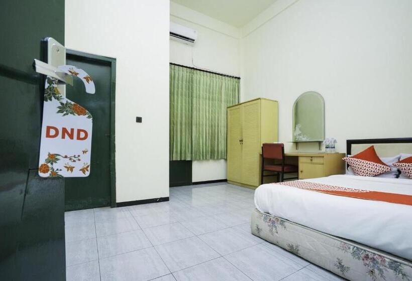 Hotel Oyo 2004 Penginapan Bidara Syariah