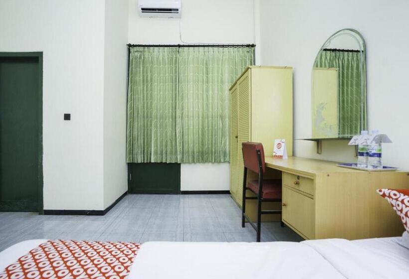 Hotel Oyo 2004 Penginapan Bidara Syariah