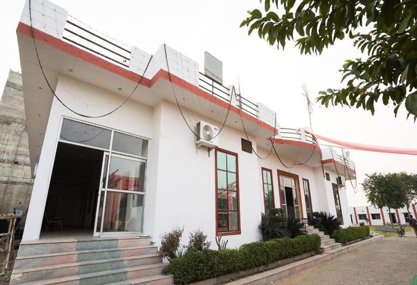 Отель Oyo 64665 Readyx